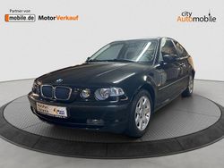 Schwarz ii (metallic) Gebraucht 2003 BMW 316 Advantage Coupé | 1.980 € (Fairer Preis)
