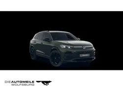 Cipressinogrün metallic Neu 2025 VW Tiguan Style SUV | 50.990 € (Teuer)