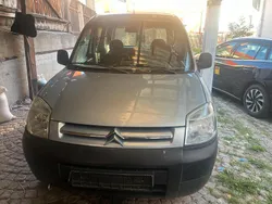 Blau Gebraucht 2007 Citroën Berlingo Van / Kleinbus | 700 € (Guter Preis)