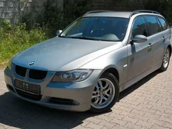 Blau Gebraucht 2006 BMW 320 Kombi | 2.880 € (Fairer Preis)