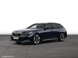 Schwarz Gebraucht 2024 BMW 540 Kombi | 72.014 €