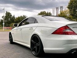 Weiß Gebraucht 2006 Mercedes CLS63 AMG AMG Limousine | 19.999 € (Superpreis)