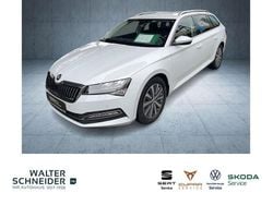 Moonweiss metallic Gebraucht 2022 Skoda Superb Style Kombi | 25.950 € (Guter Preis)