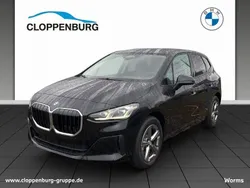 Schwarz Neu 2025 BMW 218 Performance Van / Kleinbus | 34.290 € (Superpreis)