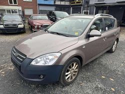 Pewter beige Gebraucht 2007 Kia Ceed Sportswagon EX Kombi | 1.790 €