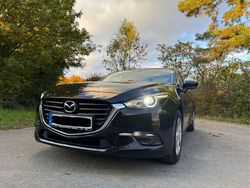 Schwarz Gebraucht 2017 Mazda 3 Limousine | 12.700 € (Etwas zu teuer)