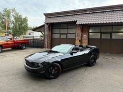 Schwarz Gebraucht 2015 Ford V8 Premium | 29.900 €