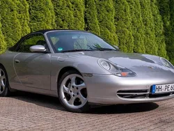 Silber Gebraucht 2021 Porsche 911 Cabrio | 29.500 €