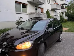 Schwarz Gebraucht 2009 VW Golf VI Comfortline Kombi | 4.999 € (Guter Preis)