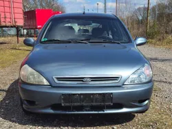 Grau Gebraucht 2001 Kia Rio Limousine | 950 €