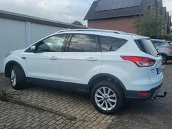 Weiß Gebraucht 2016 Ford Kuga Titanium SUV | 8.500 € (Guter Preis)