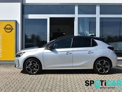 Silber Gebraucht 2023 Opel Corsa Limousine | 21.350 € (Fairer Preis)