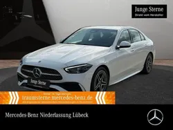Polarweiß Gebraucht 2024 Mercedes C180 AMG Limousine | 40.890 € (Fairer Preis)