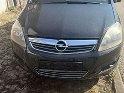 Schwarz Gebraucht 2010 Opel Zafira Edition Van / Kleinbus | 1.100 € (Guter Preis)