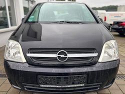 Schwarz Gebraucht 2004 Opel Meriva Enjoy Van / Kleinbus | 1.950 € (Fairer Preis)