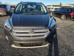 Grau Gebraucht 2018 Ford Kuga Trend SUV | 9.200 € (Guter Preis)