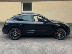Schwarz Gebraucht 2023 Porsche Macan S SUV | 72.500 € (Guter Preis)