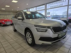 Silber Gebraucht 2023 Skoda Kamiq Ambition SUV | 25.250 € (Fairer Preis)