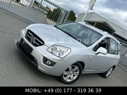 Silber Gebraucht 2007 Kia Carens LX Van / Kleinbus | 3.950 € (Fairer Preis)