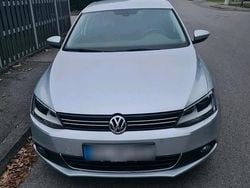 Gebraucht 2014 VW Jetta Limousine | 10.999 € (Etwas zu teuer)