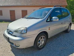 Silber Gebraucht 2004 Chevrolet Tacuma CDX Van / Kleinbus | 650 € (Fairer Preis)