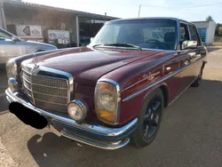 Rot Gebraucht 1969 Mercedes W114 Limousine | 6.499 €