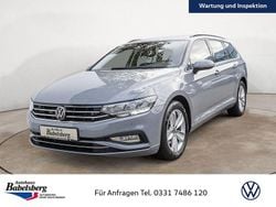 Grau Gebraucht 2023 VW Passat Business Kombi | 30.998 € (Guter Preis)