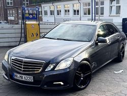 Gebraucht 2011 Mercedes E350 Avantgarde Limousine | 8.899 € (Superpreis)
