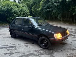 Gebraucht 1990 Peugeot 205 Kleinwagen | 5.600 €