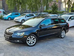 Schwarz Gebraucht 2014 Skoda Superb Exclusive Kombi | 10.450 € (Guter Preis)
