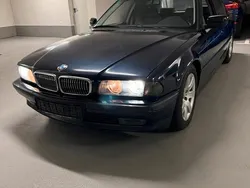 Blau Gebraucht 1995 BMW 728 Limousine | 3.300 €