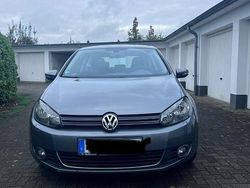 Grau Gebraucht 2009 VW Golf VI Highline Limousine | 5.250 € (Fairer Preis)