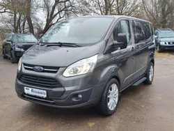 Grey metallic Gebraucht 2017 Ford Tourneo Custom Van / Kleinbus | 25.000 € (Fairer Preis)