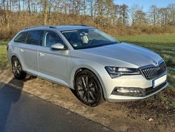 Silber Gebraucht 2022 Skoda Superb Style Kombi | 33.000 € (Fairer Preis)