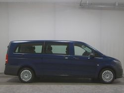 Blau Gebraucht 2021 Mercedes Vito Van | 25.480 € (Superpreis)