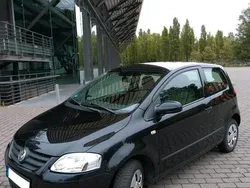 Schwarz Gebraucht 2005 VW Fox Kleinwagen | 1.100 € (Fairer Preis)