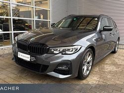 Grau Gebraucht 2022 BMW 320 M Sport Kombi | 32.990 € (Fairer Preis)