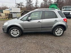 Grau Gebraucht 2012 Suzuki SX4 S-Cross SUV | 6.490 €