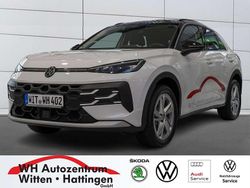 Pure white uni schwarz uni Gebraucht 2025 VW T-Roc Life SUV | 36.990 € (Fairer Preis)