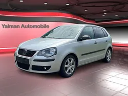 Silber Gebraucht 2007 VW Polo Limousine | 1.990 € (Guter Preis)