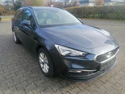 Grau Gebraucht 2023 Seat Leon ST Style Kombi | 17.390 € (Superpreis)