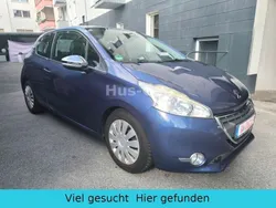 Blau Gebraucht 2012 Peugeot 208 Allure Kleinwagen | 5.600 € (Fairer Preis)