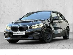 Schwarz Gebraucht 2022 BMW 118 Advantage Kleinwagen | 19.790 € (Guter Preis)