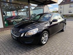 Schwarz Gebraucht 2012 Volvo S60 Momentum Limousine | 3.800 € (Superpreis)