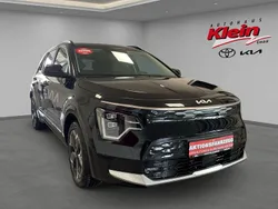 Auroraschwarz metallic Gebraucht 2023 Kia e-Niro 3 SUV | 41.960 €