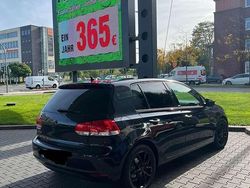 Schwarz Gebraucht 2011 VW Golf VI Style Kleinwagen | 6.500 € (Etwas zu teuer)