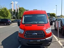 Rot Gebraucht 2018 Ford Transit Van / Kleinbus | 19.900 € (Fairer Preis)