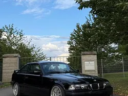 Schwarz Gebraucht 1992 BMW 318 Coupé | 18.000 €