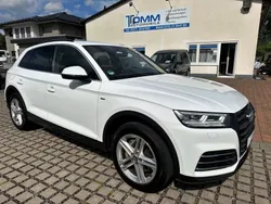 Weiß Gebraucht 2020 Audi Q5 S-Line SUV | 29.990 € (Guter Preis)