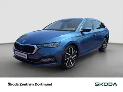Titanblau metallic Gebraucht 2021 Skoda Octavia Style Kombi | 22.085 € (Guter Preis)